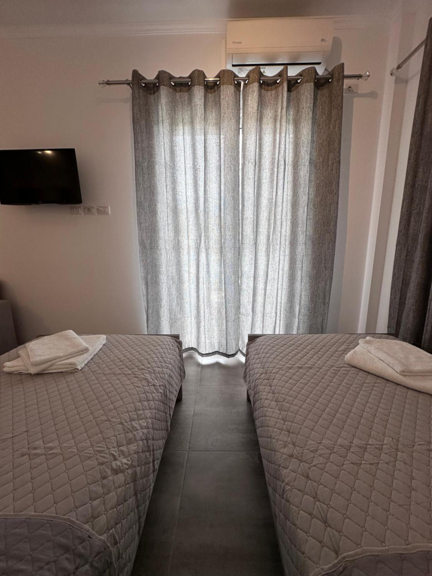 Vila Melina Himare Bagian luar foto