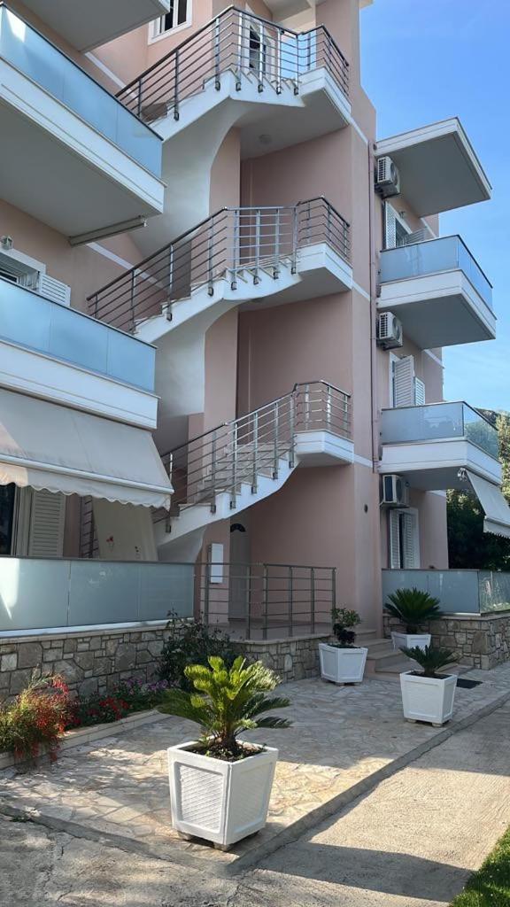Vila Melina Himare Bagian luar foto